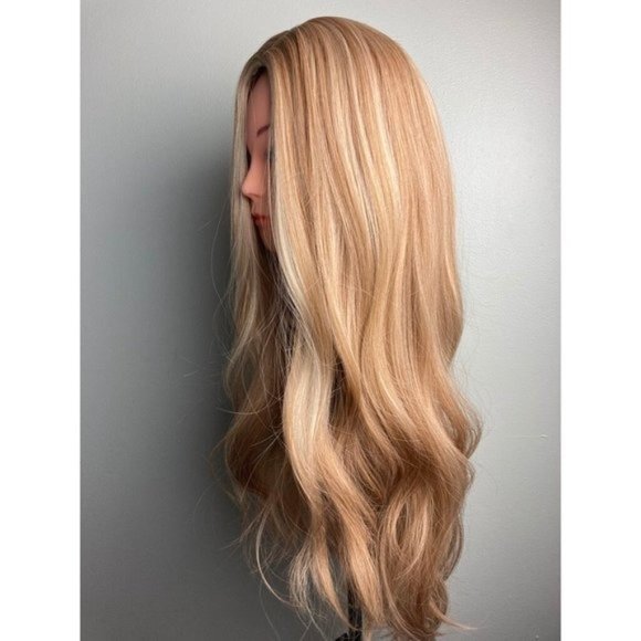 Blonde Wig Middle Part Wig - Picture 5 of 10